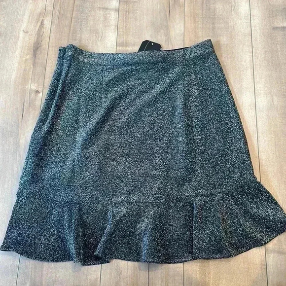 NWT MICHAEL Michael Kors Women's Lurex Flippy Skirt Glittery Ruffle Hem Sz M - Picture 4 of 6